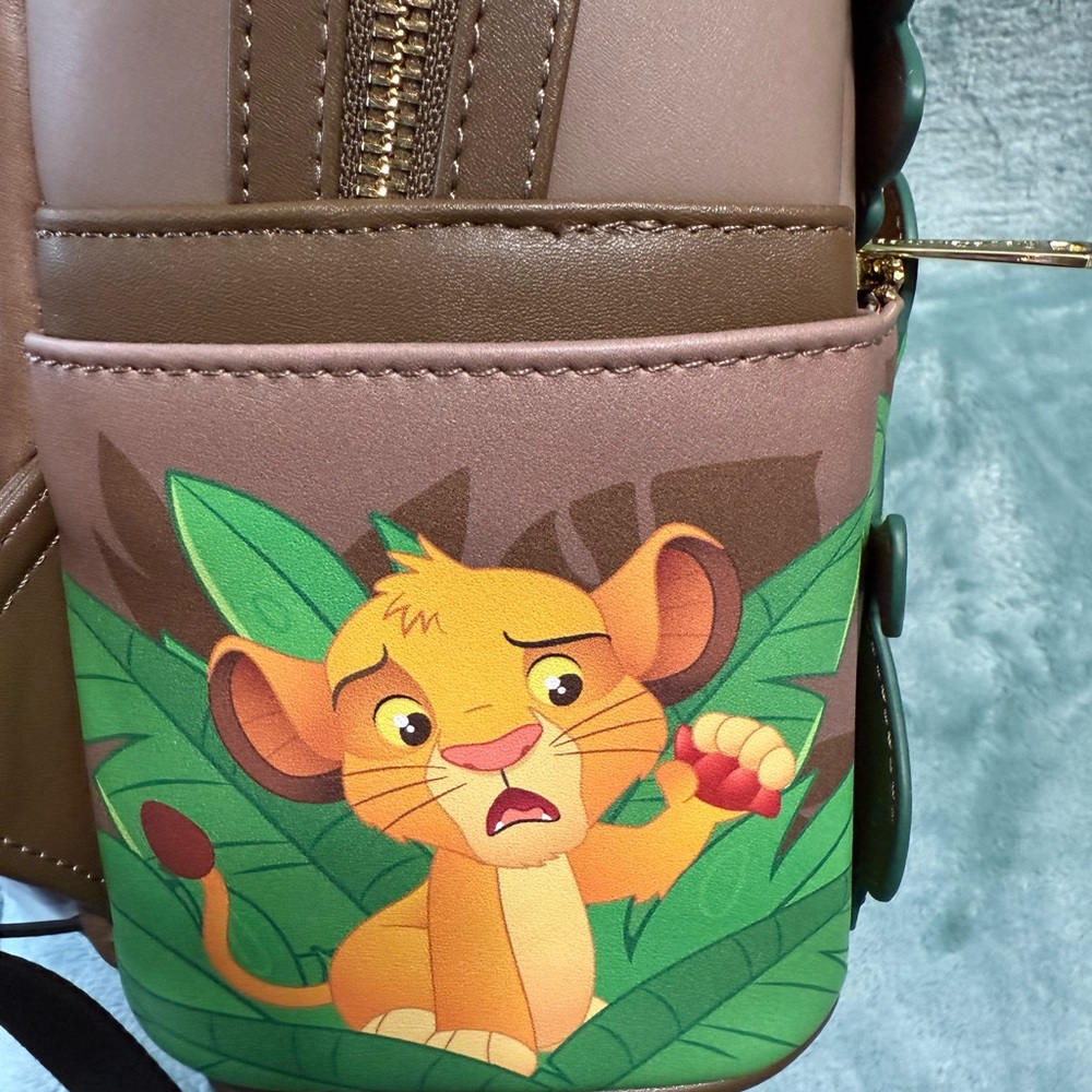 The Lion King Limited Edition Hakuna Matata Grubs Mini NWT - Picture 3 of 5